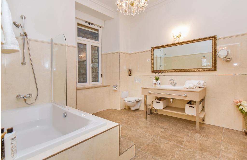 Luxury Seafront Apartment Banje Ντουμπρόβνικ Εξωτερικό φωτογραφία