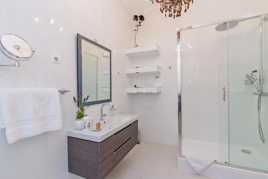 Luxury Seafront Apartment Banje Ντουμπρόβνικ Εξωτερικό φωτογραφία
